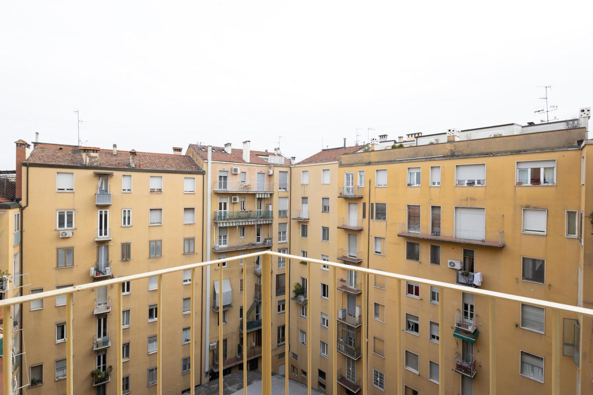 59 Tourist House Bologna Lame - Self Check-In Apartman Kültér fotó