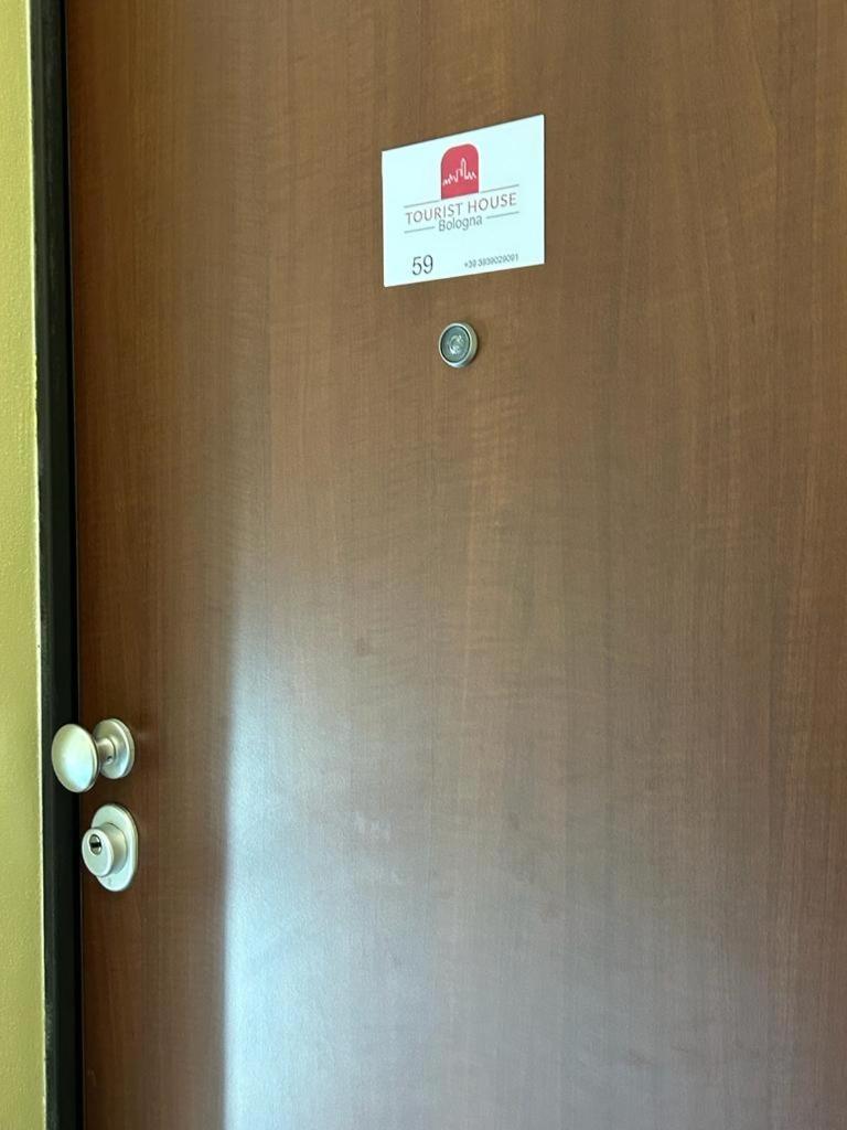 59 Tourist House Bologna Lame - Self Check-In Apartman Kültér fotó