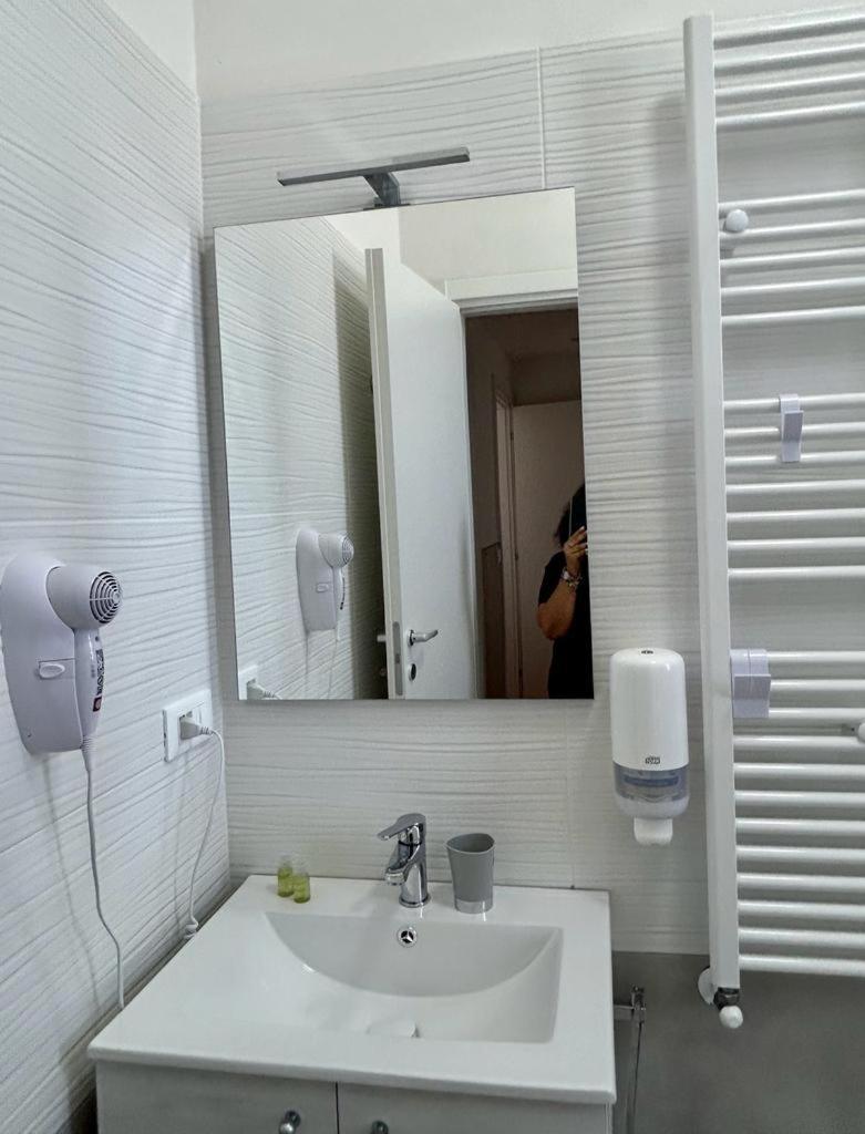 59 Tourist House Bologna Lame - Self Check-In Apartman Kültér fotó